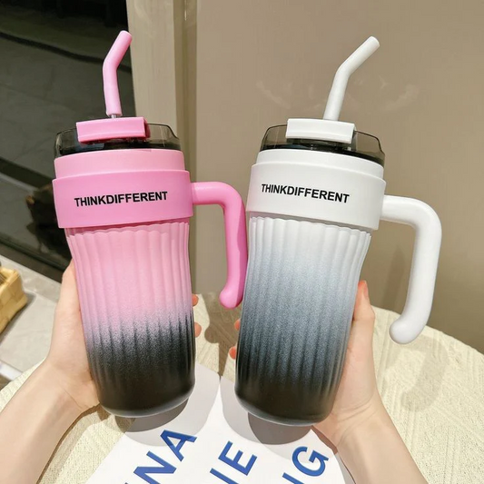 780ml Premium Stainless Steel Tumbler – Elegant Design Double Wall Insulated Leakproof Travel Mug for Hot and Cold Drinks | Random Color